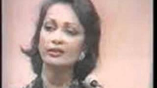 Tum Na Janay Kis Jahan- Chitra Singh Live in Pakistan 1979