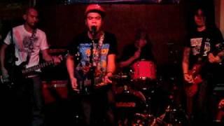 The Ambassadors - Rescue The World (live at Capone's)