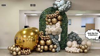 Big Balloon Ball With Open Backdrop & Garland