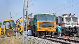 JCB 3DX Loading Small Stone in Rail Truck and Spreading in Railway Track | jcb and Truck