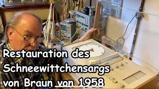 Restauration des Schneewittchensargs von Braun 1958