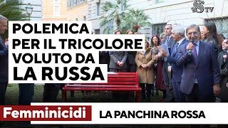 La Russa fa dipingere il Tricolore sulla panchina rossa. Protesta M5s: "Governo strumentalizza"