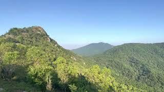 中山神灣鎮丫髻山登山風景真的好美啊，空氣清新，每天都有好多人登山，居然還有老人登山實在太厲害了