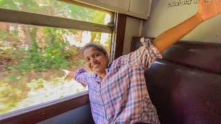 VLOG 133 - අපි නොදන්න කෝච්චි සහ අපි නොදන්න පාටි | Local Train Ride in Sri Lanka