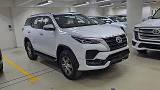 وصول تويوتا فورتشنر 2025 اضافات جديدة على وارد بريمي سعود بهوان Toyota Fortuner 2.7