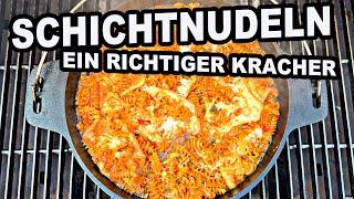 Schichtnudeln ein richtiger DUTCH OVEN Kracher | The BBQ BEAR