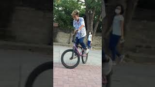 BMX TRICKS (180,pullupbar,crankflip)