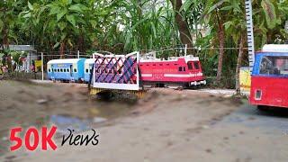 WAP 4 Model Train in Ho scale | INDIAN RAILWAY | WITH LAYOUT | COUPLING RAJDHANI EXP