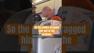 Zero tolerance policy!! A man was arrested on a Jetstar flight. #australia #shorts