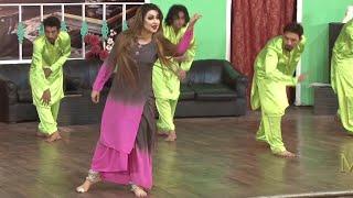 WARDA PERFORMANCE PUNJABI SONG JADON WAJDA TUNKA | NASEEBO LAL - SMB