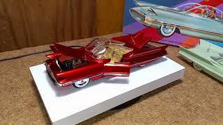 Revells Lincoln Futura with extras..