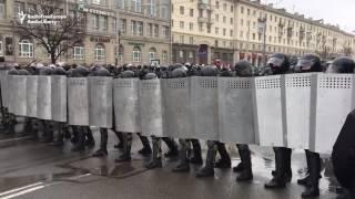 In Minsk, Police Crackdown On Antigovernment Protesters