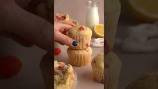 How to Make Lemon Raspberry Muffins #recipe #muffins #baking #food #breakfast