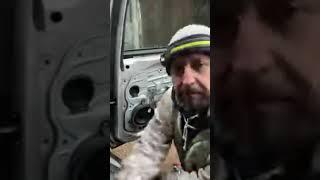 TheFlyingDuck77 fixing a Volvo xc70 door lock