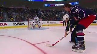 Johansen and Voracek get help in Breakaway Challenge