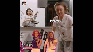 [마마무] 입에서 익히면되는 초긍정으로 만들어진 김치전 (스크램블 , 오므라이스 형식)