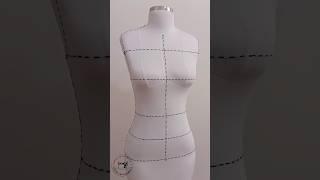 #fashiondesigner #sewinghacks #sewingtutorial #fashion #drapping #promdress #tulledress #sewing