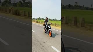 IS THIS the PERFECT KTM Duke 200 Bike?#390 #ktmrc390cc #rider  #shortvideo #viral