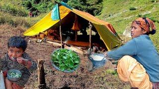 Most Relaxing And peaceful Himalayan Nepali village ||This is organic Himalayan cooking Sisno &Dhido