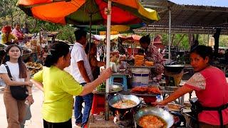 Mouthwatering street food, daily fresh food scenes Fried Crispy Shrimp, Crispy cakes, Palm sugar