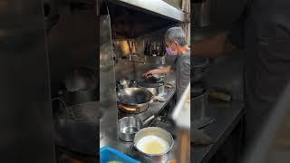 低調好吃鱔魚意麵「好好吃鱔魚意麵，大火爆炒鑊氣十足鱔魚意麵