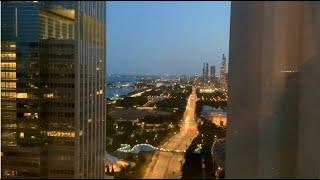 Fairmont Chicago at Millennium Park Junior suite