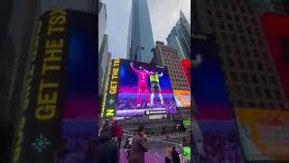 En la pantalla gigante del Time Square de New York, proyectaron el título obtenido por UNIVERSITARIO