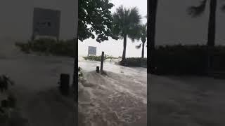 Hurricane Ian hits Naples Park, Vanderbilt Beach ~1pm Wednesday Sep 28 ‘22