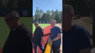 Guy dressed up as Forrest Gump for his team’s Halloween baseball game