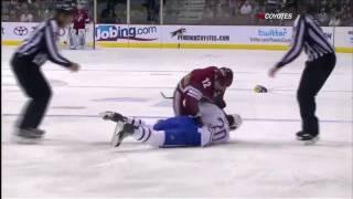 Jay Leach vs Paul Bissonnette Nov 12, 2009