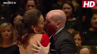 Nadine Sierra and Michael Fabiano - Massenet: Manon "Toi! Vous!"