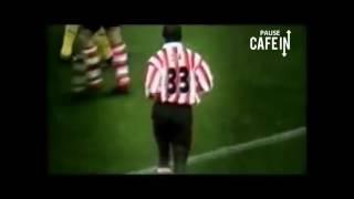 Le seul match d'Ali Dia, footballeur légendaire pendant 53 minutes !