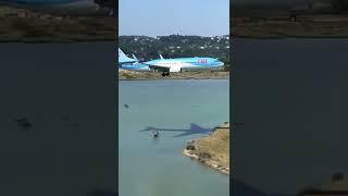 TUI 737 Arrival at Corfu Airport #TUI #Boeing #Boeing737 #corfu #corfuairport