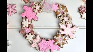 GINGERBREAD SNOWFLAKE WREATH by HANIELA'S