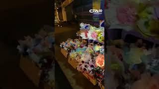20/10 Cô gái bán hoa được tặng nguyên lọ mắm tôm vào người #shorts #tintuc #theanh28 #cfa99 #beatvn