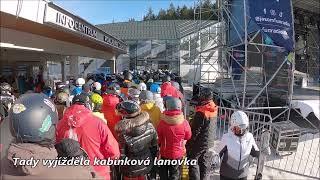 SKI Jasná - fronta na kabinku v pondělí 22.1.2024