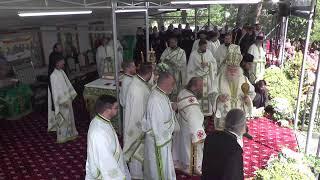 Sfânta Liturghie Arhierească în Duminica Pogorârii Sfântului Duh