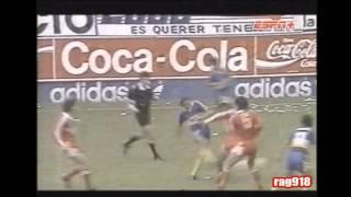 Mohamed erra gol a propósito contra Huracán! (rag918)