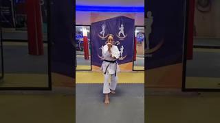 Uraken on nikoashi dachi#short #shorts #tiktok #karateacademy #karatepractice