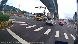 汽車AUG-7318左轉車道違規直行