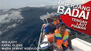 SELAMAT DARI MAUT, 5 JAM MENGHADANG BADAI DI TENGAH LAUT