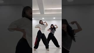 아무도 안 반할 반해.. ㅎ #전효성 #반해 #reels #dancechallenge #dance #kpop #shorts #반해챌린지