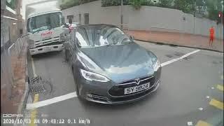 [車CAM直擊] 買車唔包技術  Tesla 唔識睇位硬 cut 線貨車 成條bumper扯咗出黎 