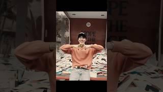 From waiting for one letter… to receiving thousands. You made it, Hobi.  #jhope #bts #btsarmy