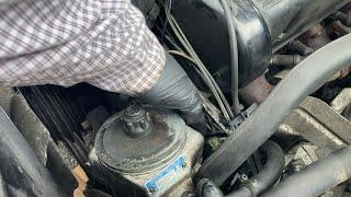 Repairing the power steering belt tension mechanism on W126 and other Mercedes with V belts   SD 480