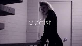 VLADIST - Moonly