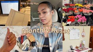 NOVEMBER MONTHLY RESET: decluttering/organizing, Bible study plan, fall clothes haul, & new nails!