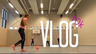 Vlog # 11// gym, skole & klipper hår