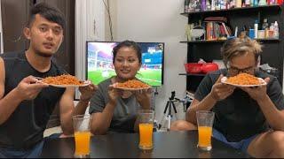 Kan Unau in Spicy Noodles challenge.Tunge eithei ber??