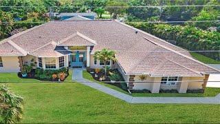 Fort Myers Florida Homes and Real Estate for Sale by Steven Chase / 4-bedroom 4 Baths